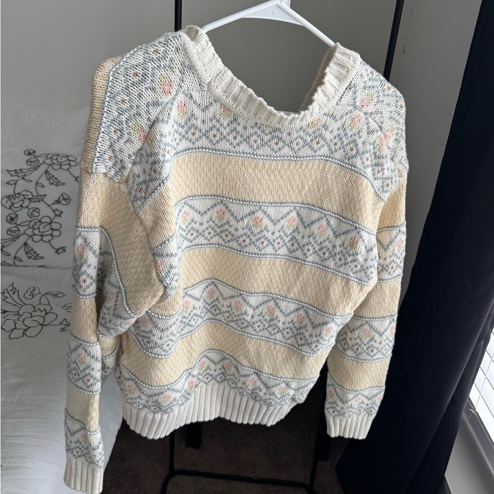 Spring Vintage Style Sweater - Picture 7 of 8